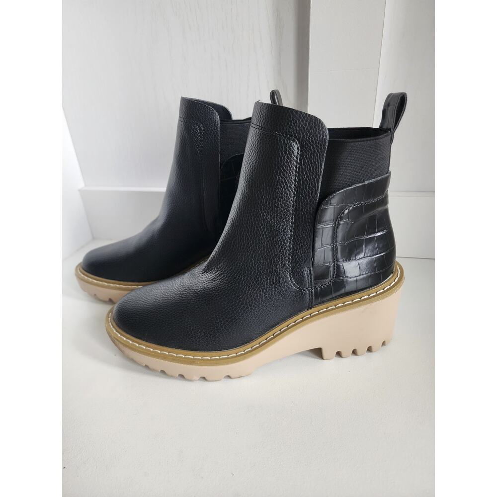 NICOLE MILLER Pocas‎ Lug Platform Black Chunky Leather Booties Size 7.5